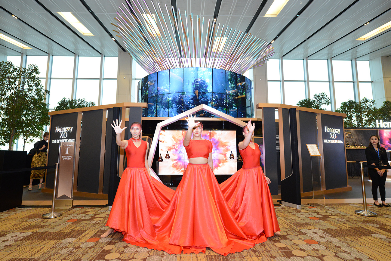 performance_1300 x 867